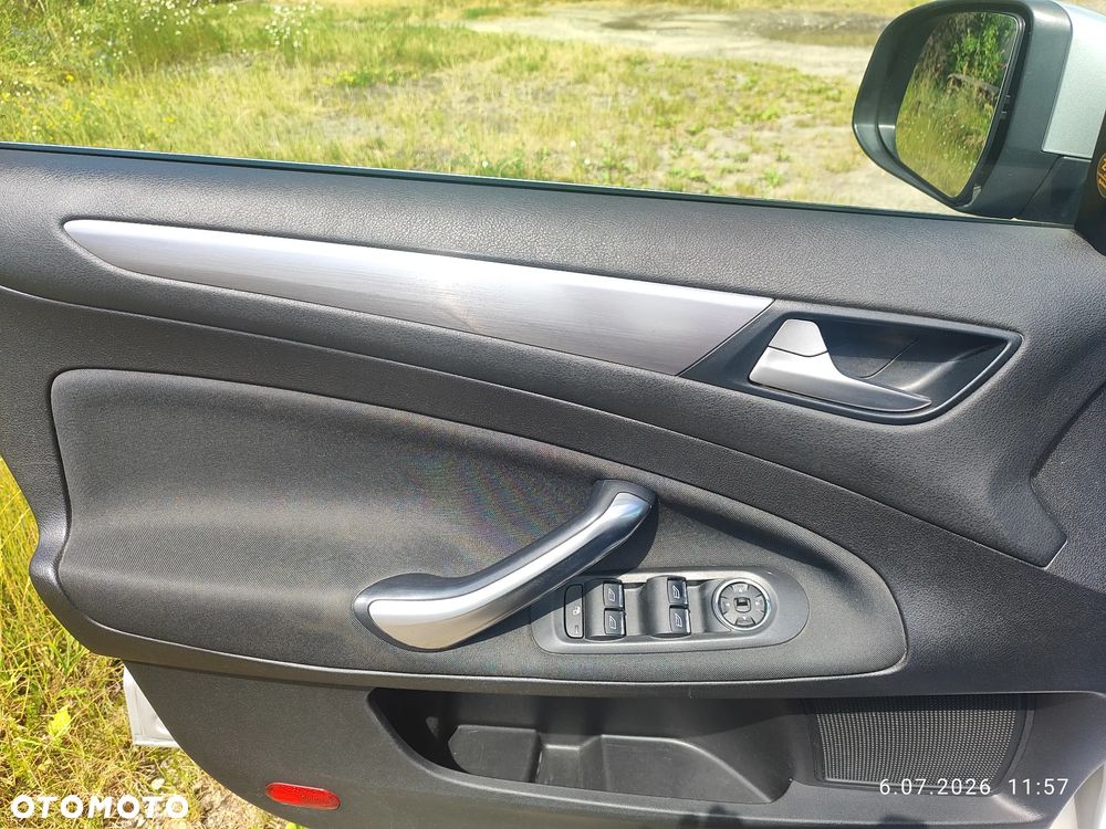 Ford Mondeo 2.0 TDCi Titanium - 14