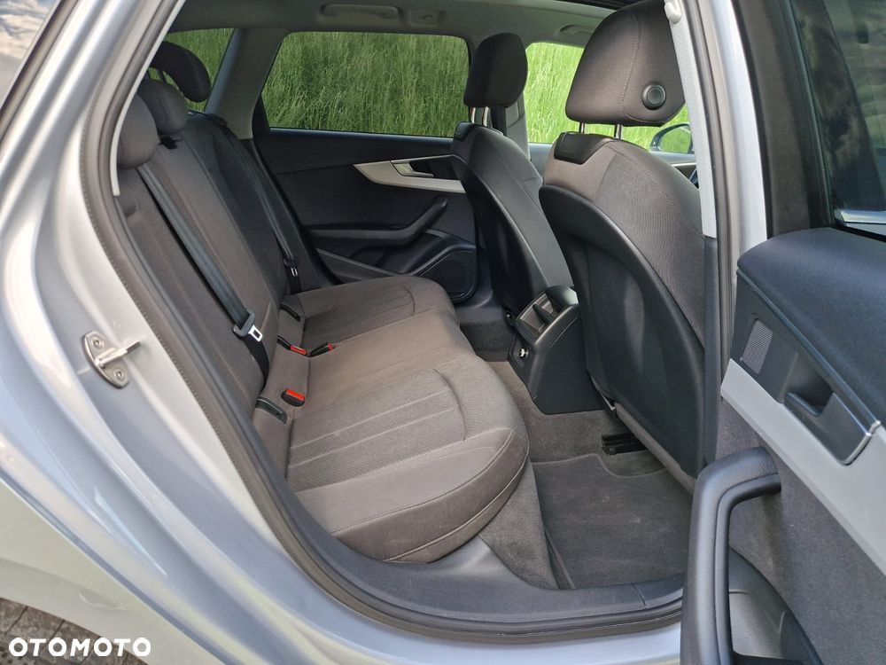 Audi A4 Avant - 12
