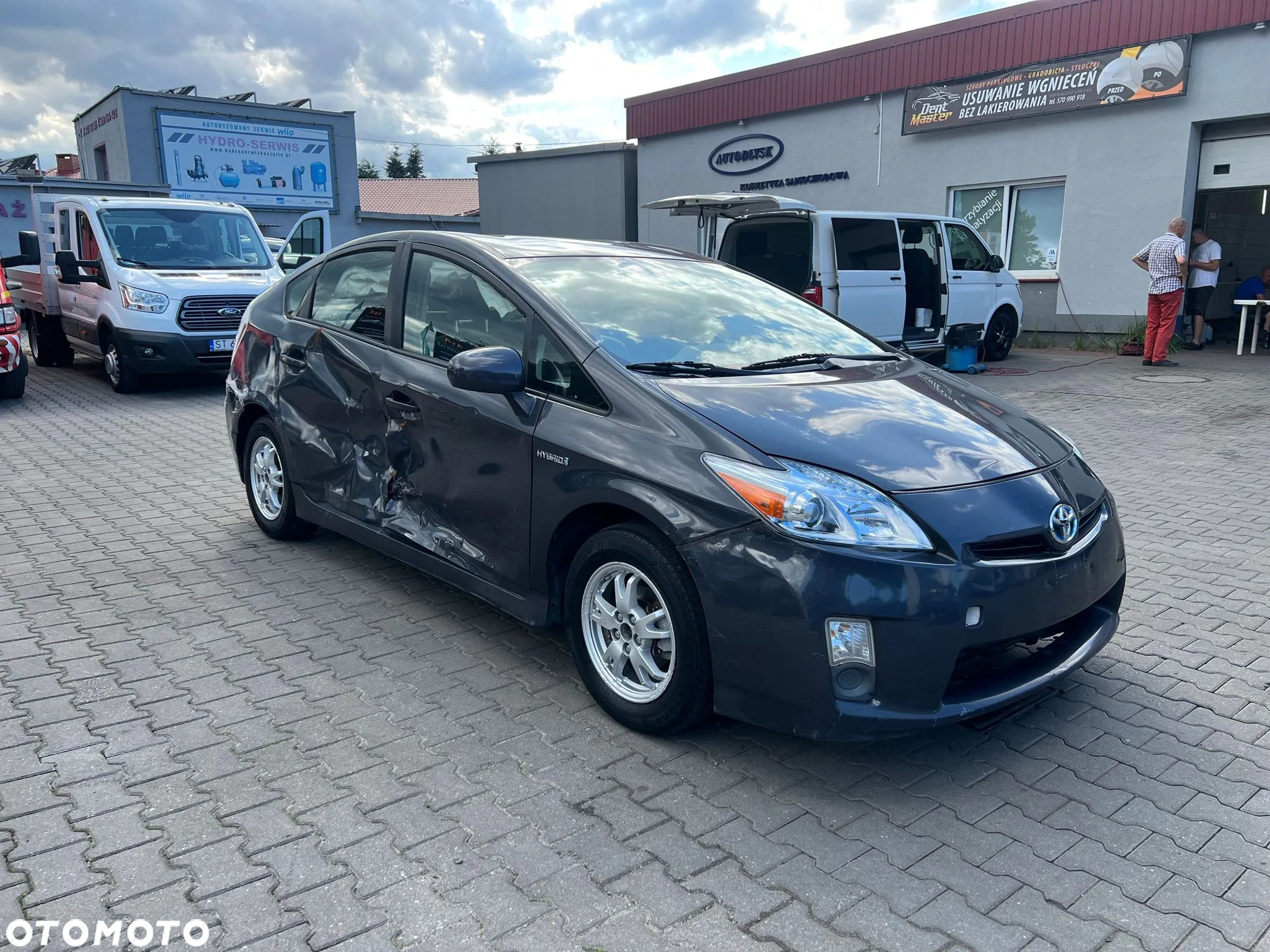 Toyota Prius 1.8 HSD Active - 3
