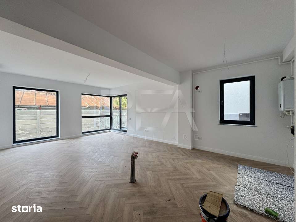 2 camere curte si terasa 102 mp Ultracentral — fotografia 1