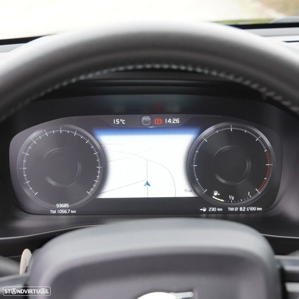 Volvo XC 40 2.0 D3 - 29