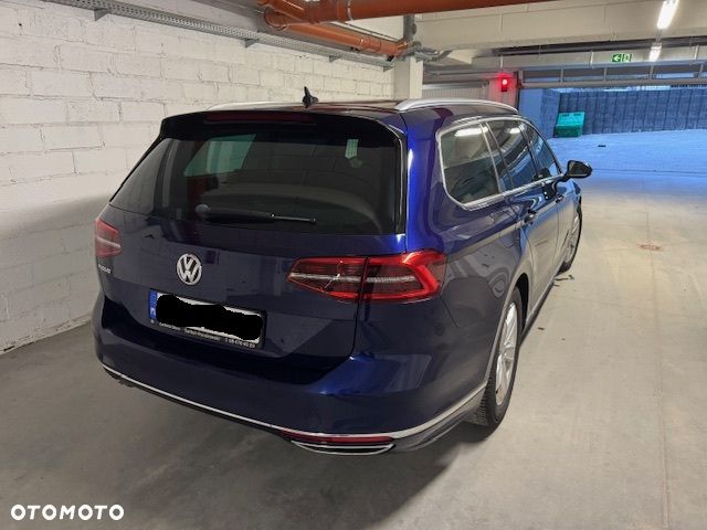 Volkswagen Passat - 5