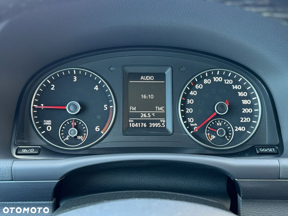 Volkswagen Touran 1.6 TDI DPF BlueMotion Technology DSG Comfortline - 27