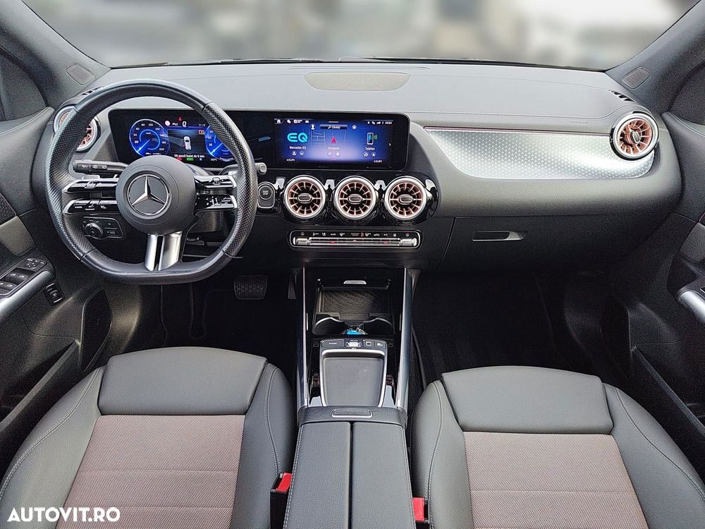 Mercedes-Benz EQA 300 4MATIC - 11