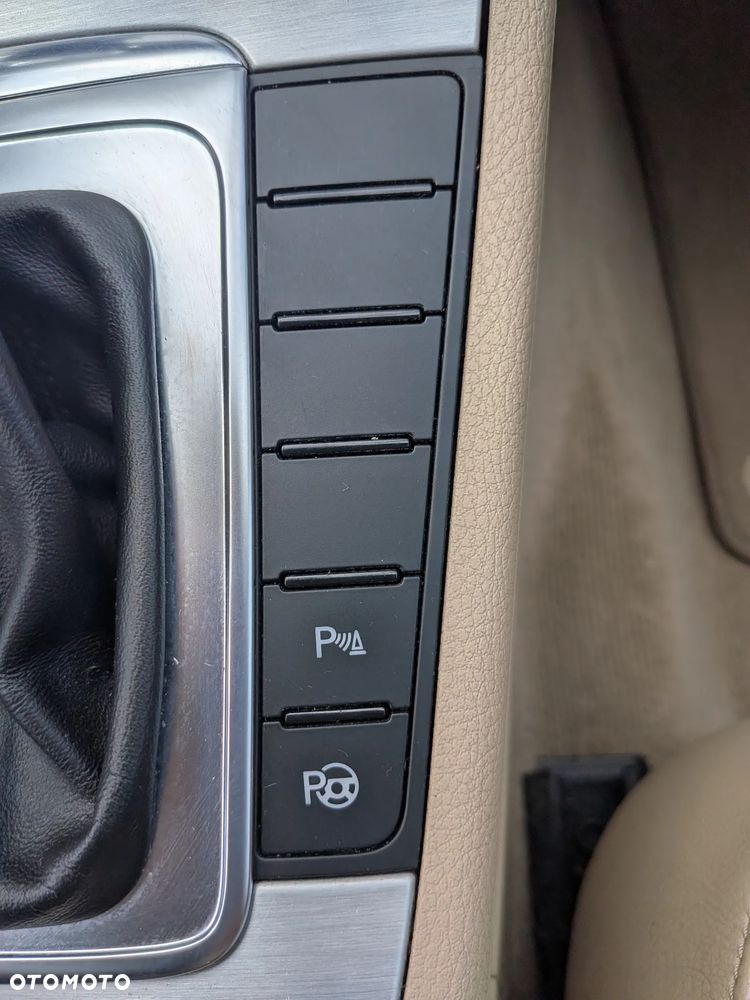 Volkswagen Passat 1.4 TSI DSG Highline - 36