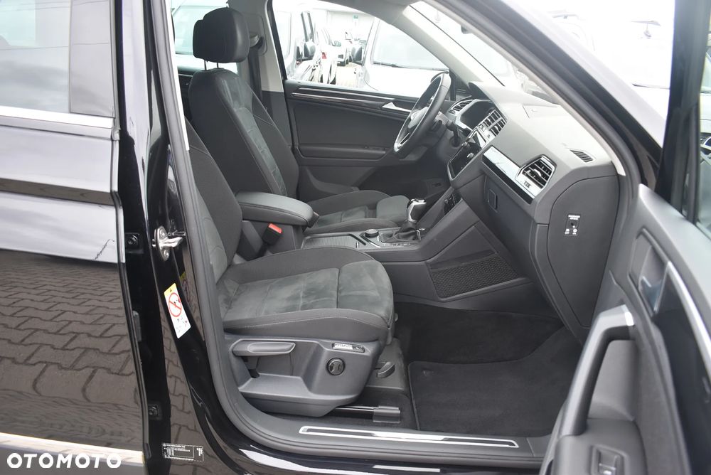 Volkswagen Tiguan 2.0 TSI 4Mot Elegance DSG - 18