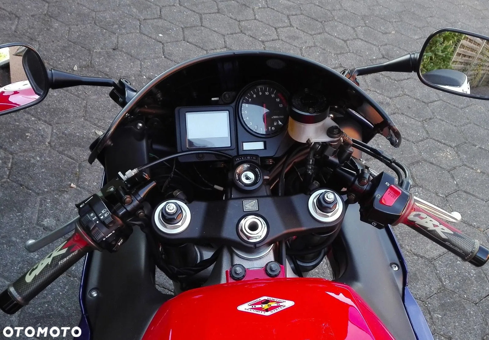 Honda CBR - 26