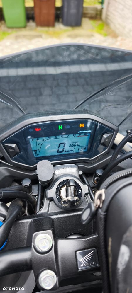 Honda CB - 3