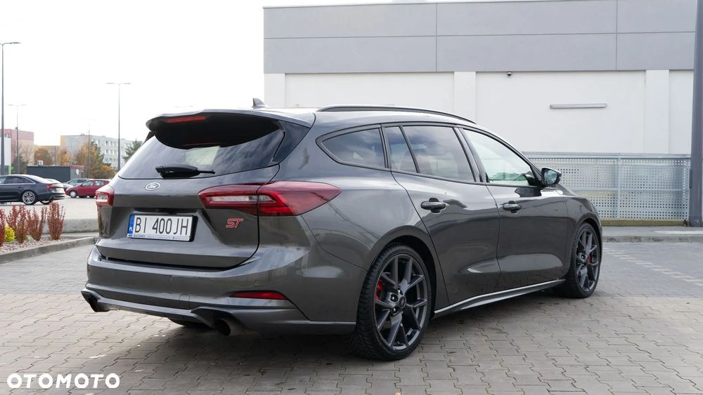 Ford Focus 2.3 EcoBoost ST X - 4