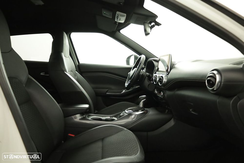Nissan Juke 1.0 DIG-T N-Design Black DCT - 20