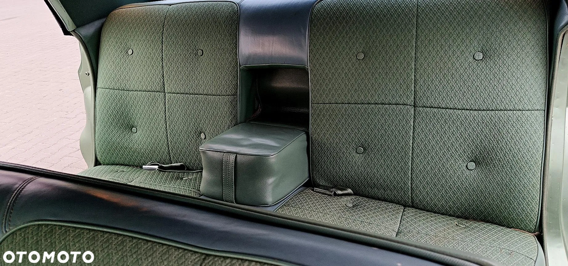 Cadillac Deville - 18