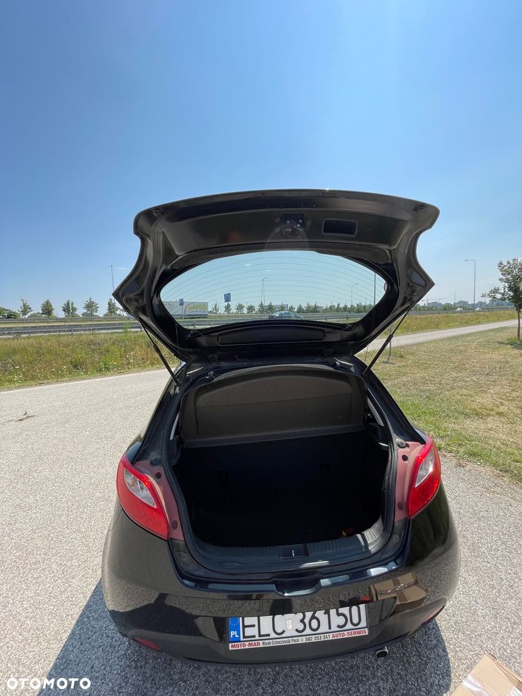 Mazda 2 - 9