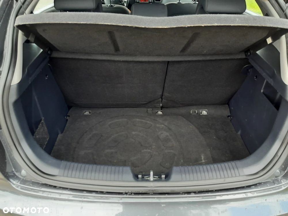 Kia Rio 1.2 M - 6