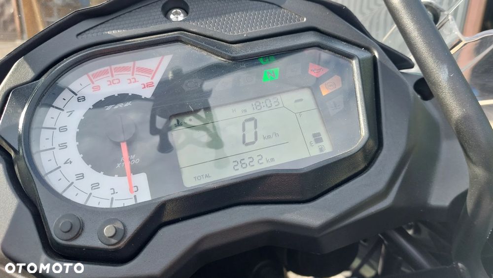 Benelli TRK 502 - 4
