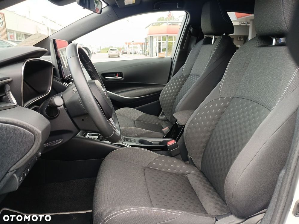 Toyota Corolla - 15