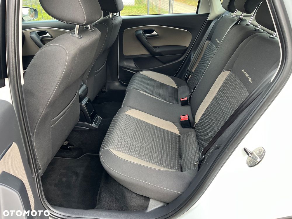 Volkswagen Polo 1.0 TSI (Blue Motion Technology) Cross - 31