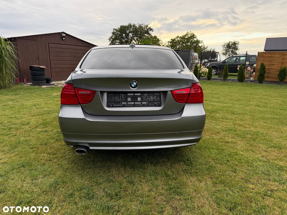 BMW Seria 3 318d DPF Edition Exclusive - 6