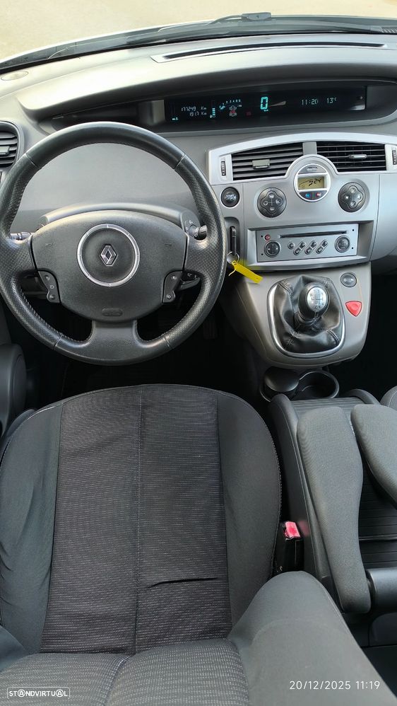 Renault Scénic 1.5 dCi Dynamique S - 38