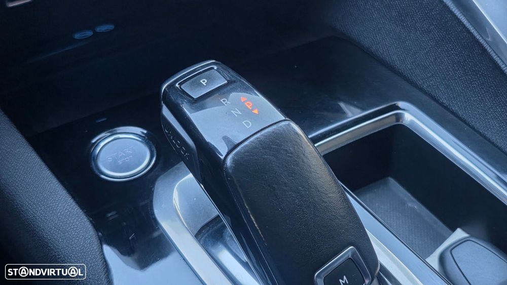 Peugeot 5008 1.6 BlueHDi GT Line EAT6 - 35