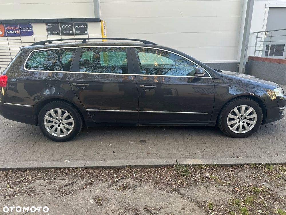 Volkswagen Passat 2.0 TDI DPF Highline - 4