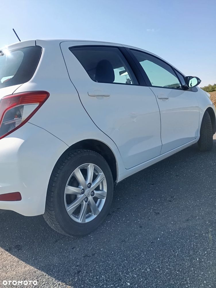 Toyota Yaris - 5