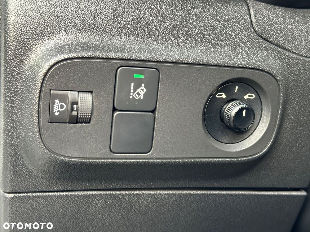 Citroën C3 1.2 PureTech Feel - 32
