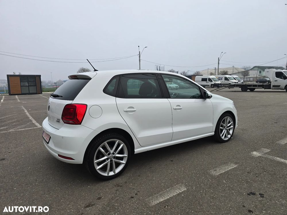 Volkswagen Polo - 4