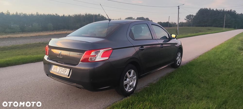 Peugeot 301 - 2
