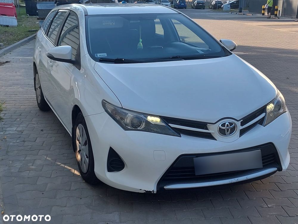 Toyota Auris 1.4 D-4D Active - 1