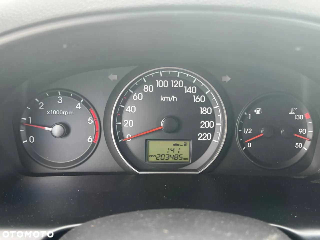 Hyundai H-1 - 12