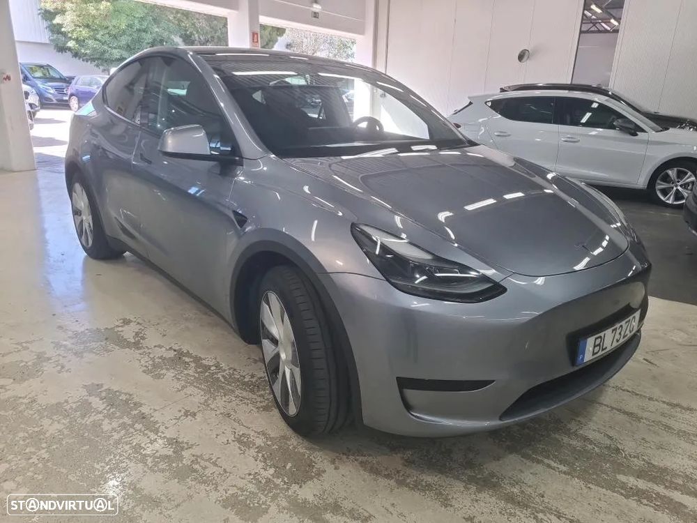 Tesla Model Y Tração Traseira - 4