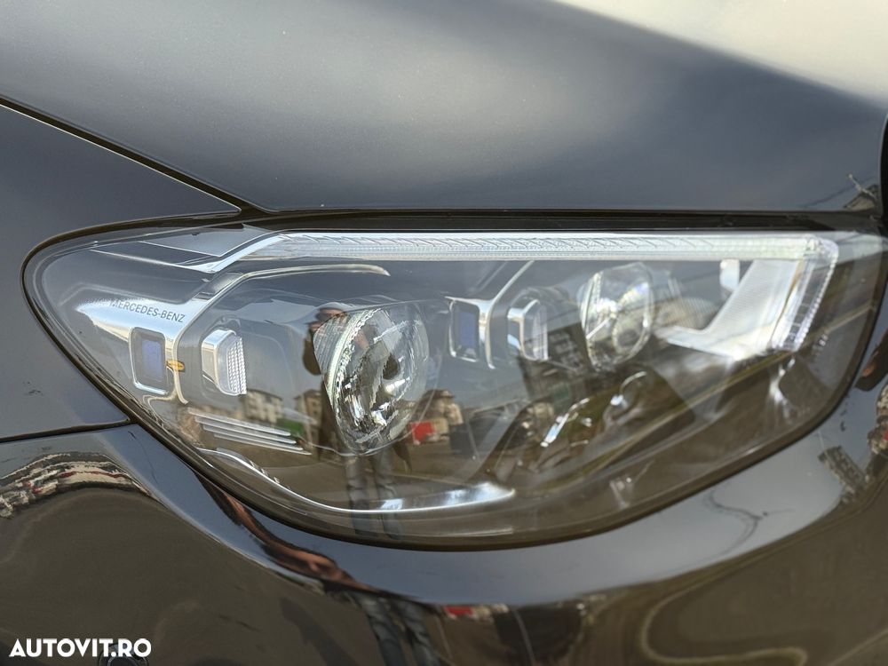 Mercedes-Benz E 220 d Coupe Aut. - 32