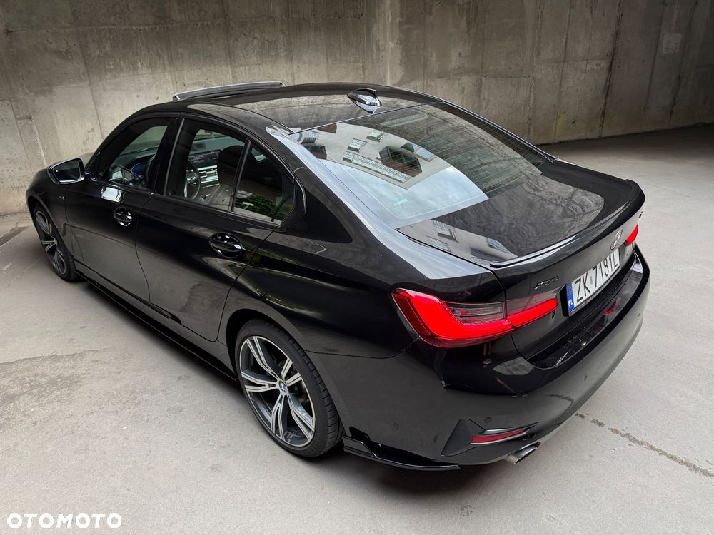 BMW Seria 3 330i Luxury Line sport - 7