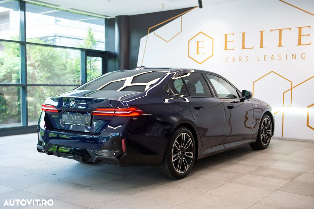BMW Seria 5 520i AT MHEV - 10