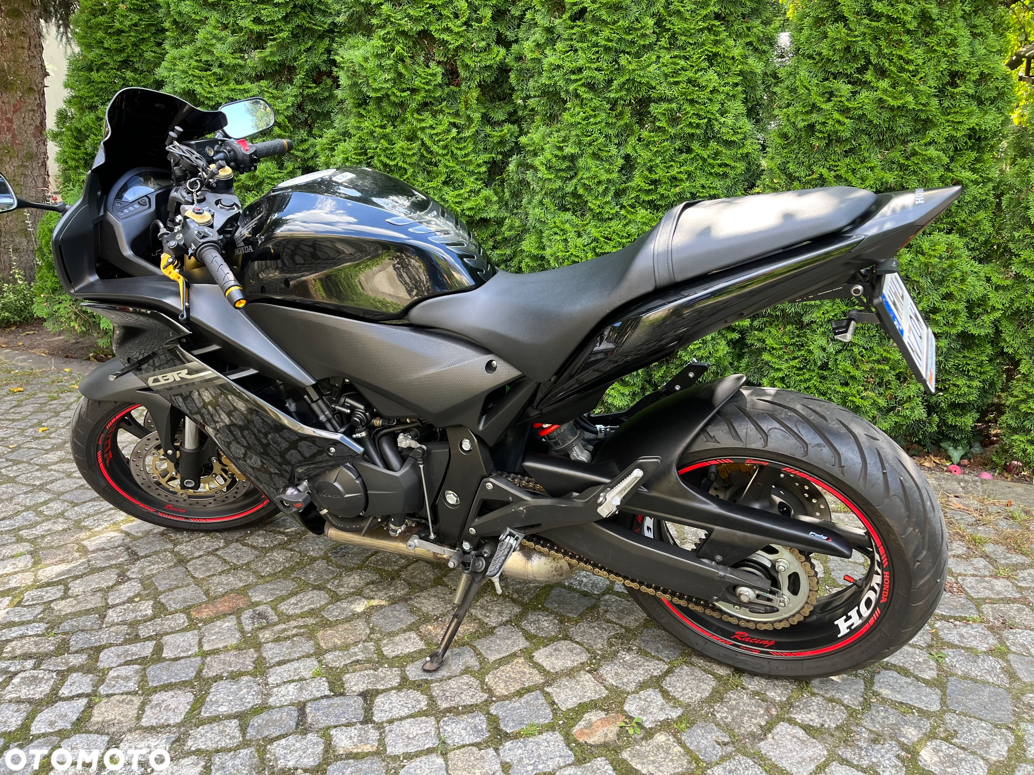 Honda CBR - 12