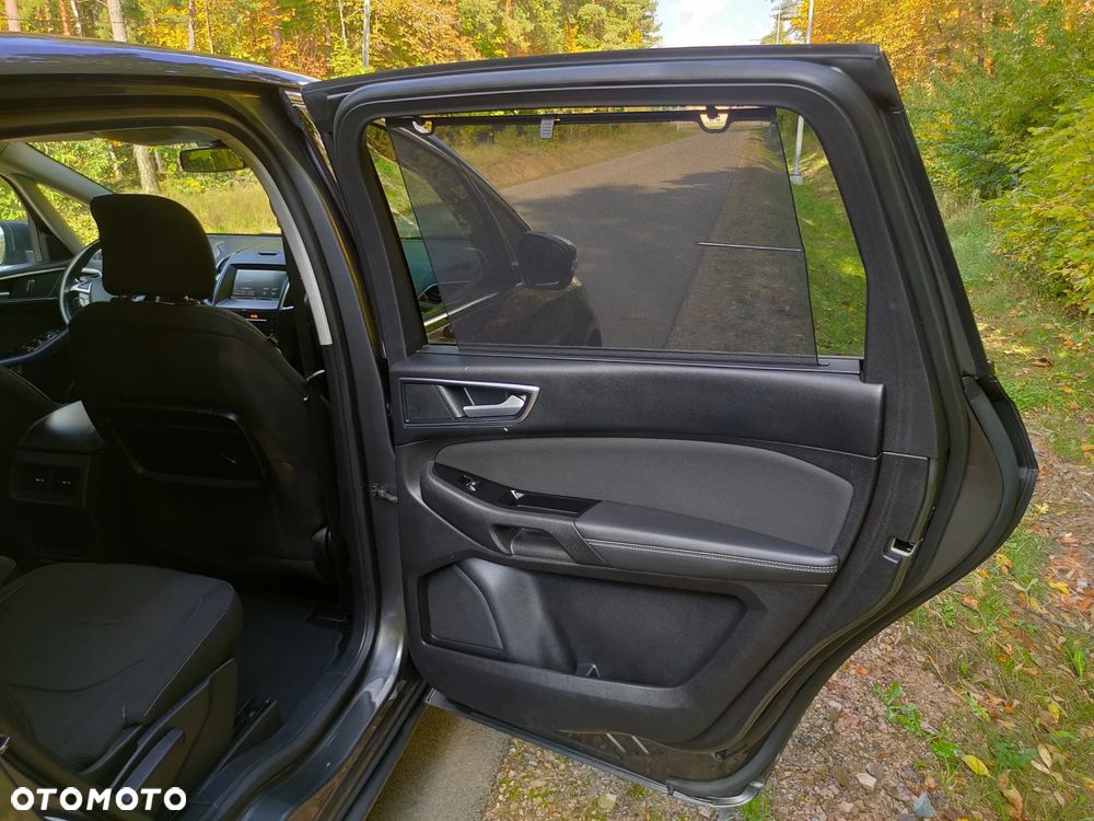 Ford S-Max 2.0 TDCi Bi-Turbo Titanium PowerShift - 24