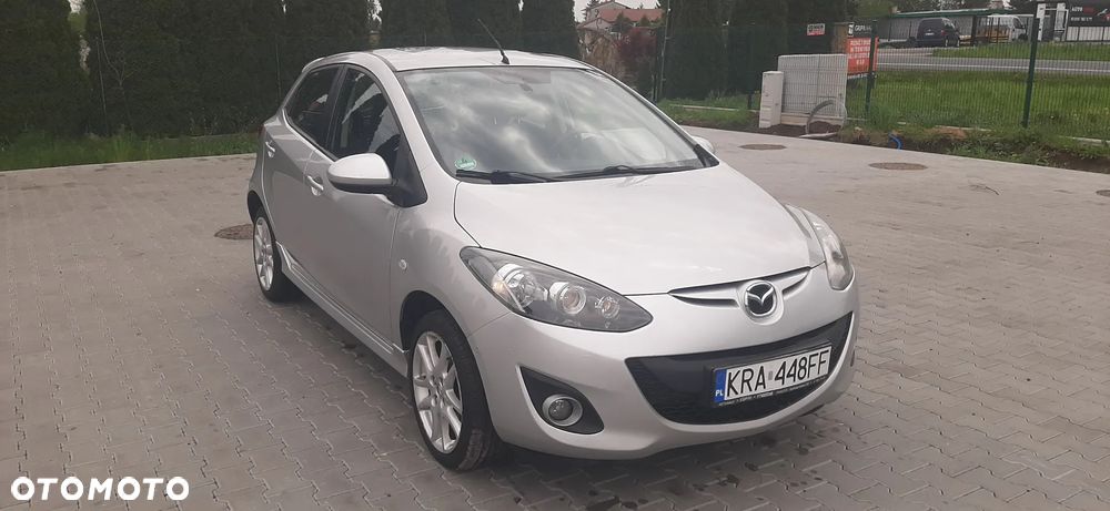 Mazda 2 - 5