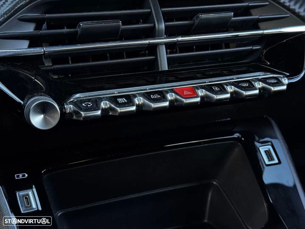 Peugeot 2008 1.5 BlueHDi Active - 27