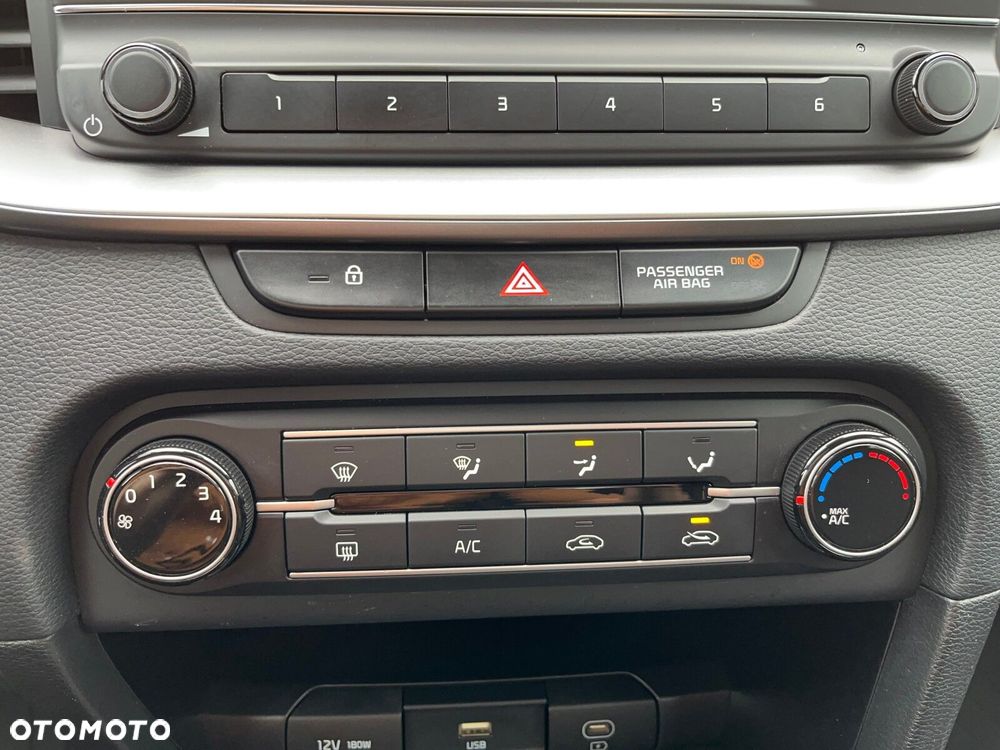 Kia Ceed 1.5 T-GDI S - 29