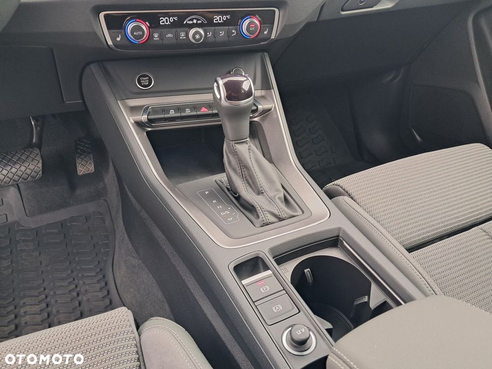 Audi Q3 - 25
