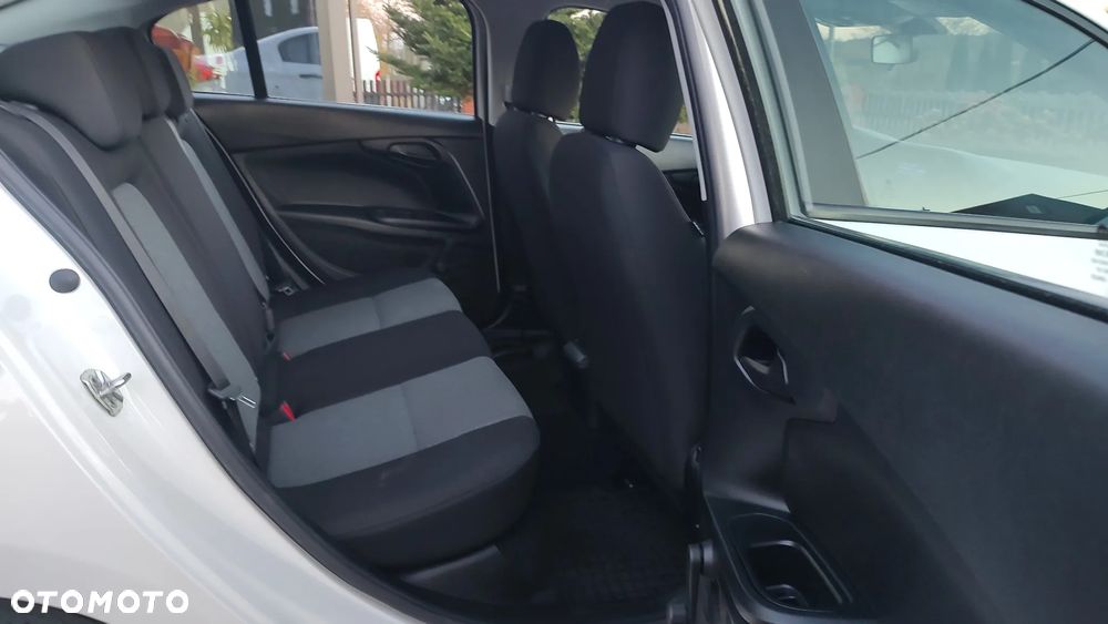 Fiat Tipo 1.4 16V Easy - 11