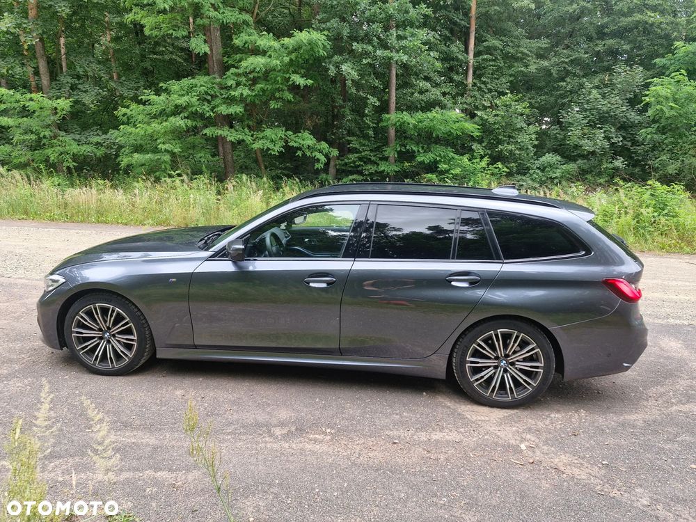 BMW Seria 3 318d M Sport Shadow - 7
