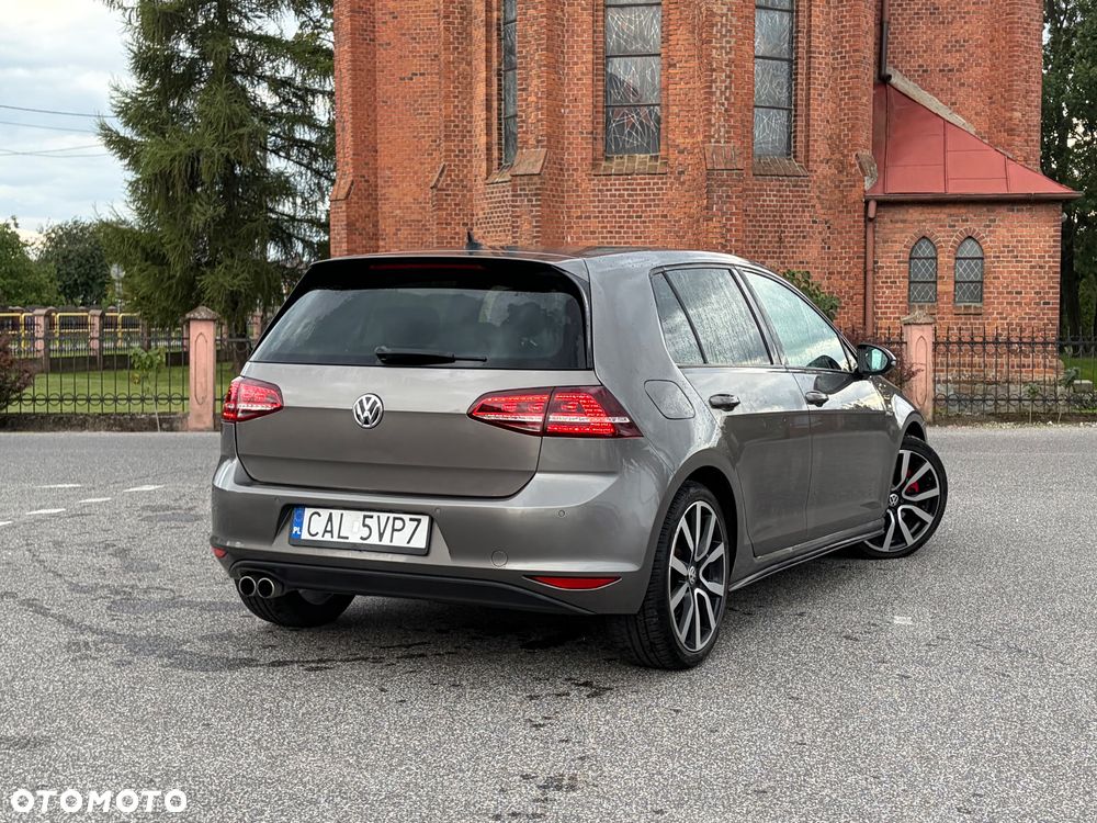 Volkswagen Golf GTD (BlueMotion Technology) - 11