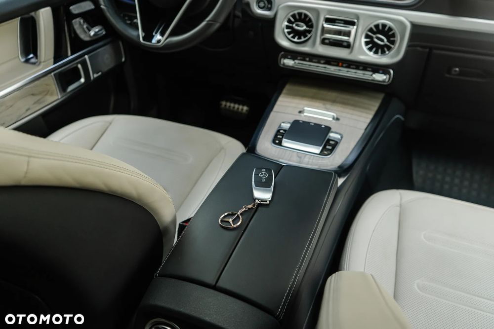 Mercedes-Benz Klasa G 450 d mHEV 9G-Tronic - 18