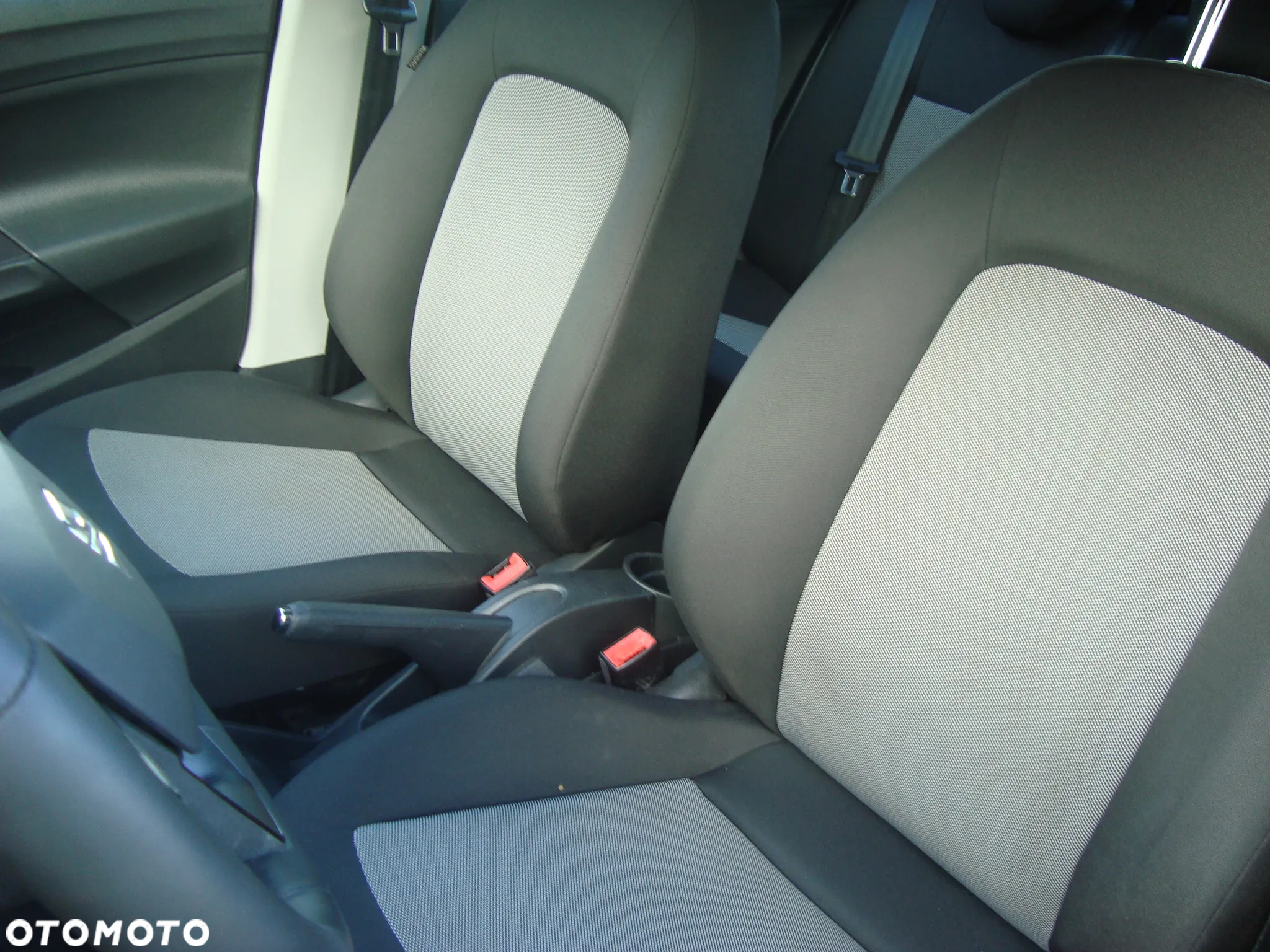 Seat Ibiza 1.0 Reference - 27
