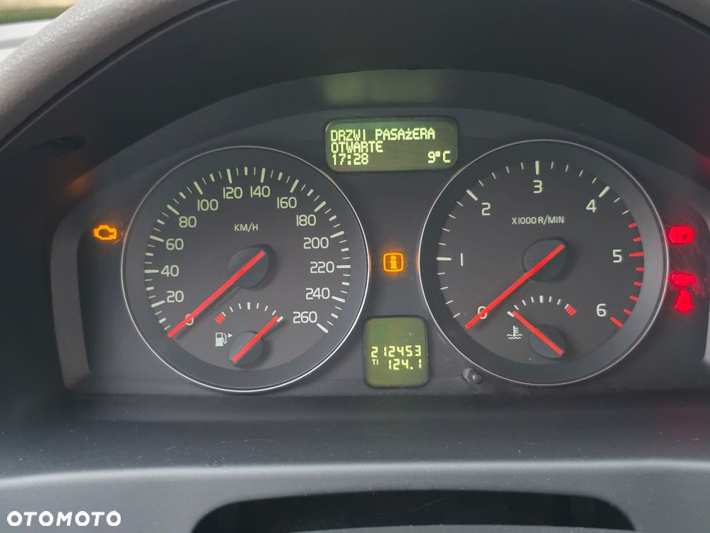 Volvo C30 2.0D Momentum - 11