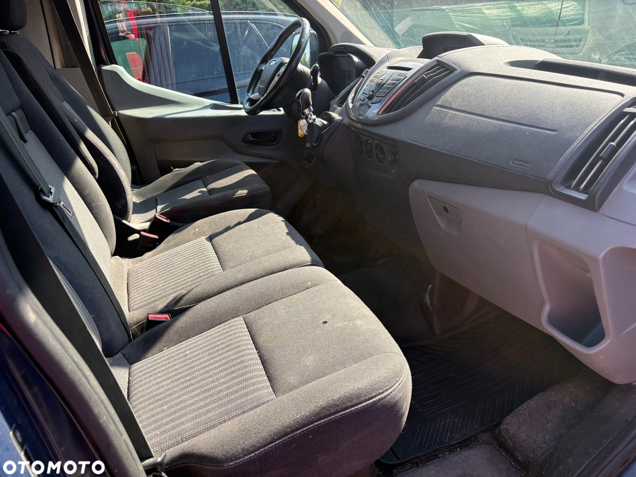 Ford Transit - 9
