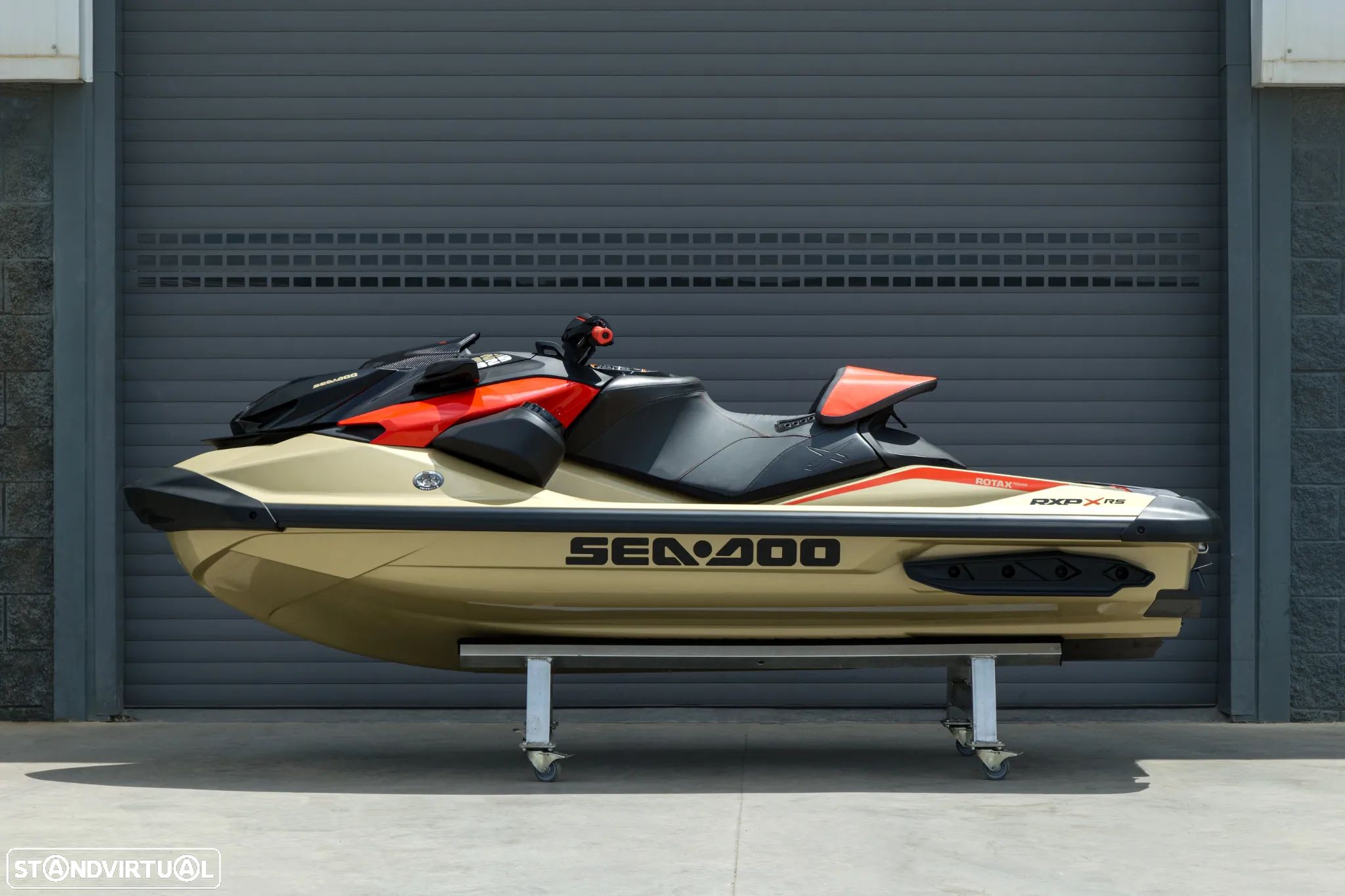 Sea-Doo RXT-X 325RS - 1