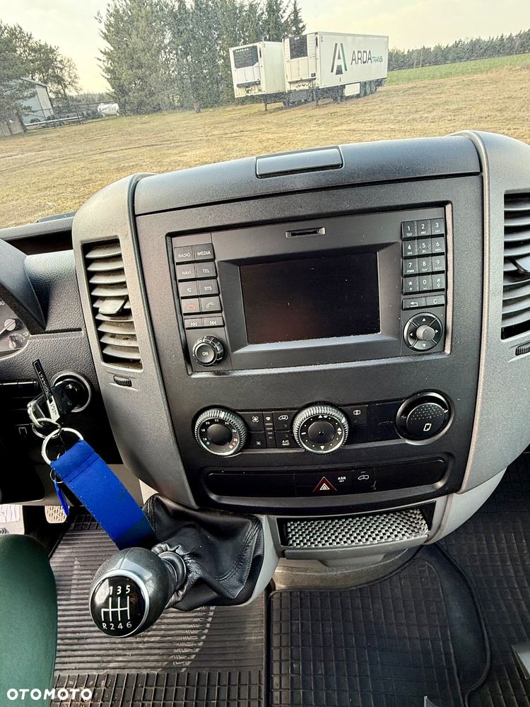 Volkswagen CRAFTER - 17