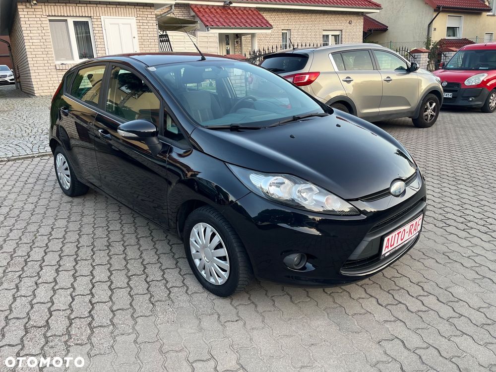 Ford Fiesta 1.25 Ambiente - 16